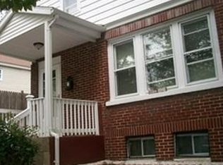 89 Shamrock St, Springfield, MA 01108