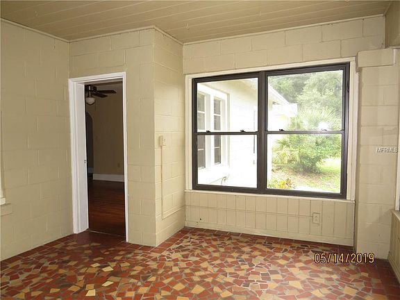 4th image of 1409 Hilton Pl