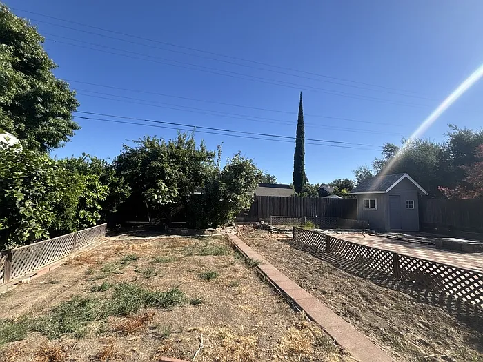 1816 Fallon Ln — Photo 23