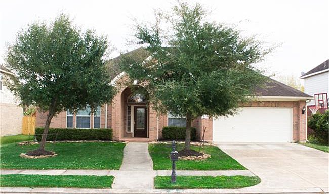 1st image of 2111 Venezia Dr