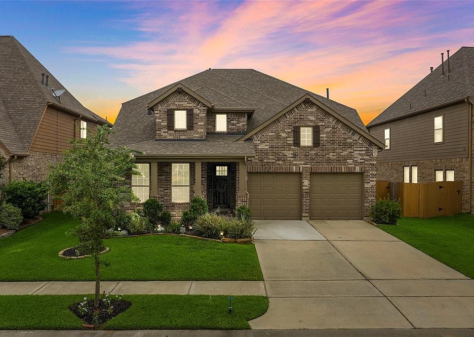 1st image of 3884 Ponderosa Peak Dr
