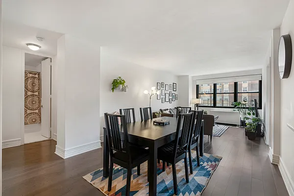 Sold by Julia B Fee Sotheby's International Realty | media 5