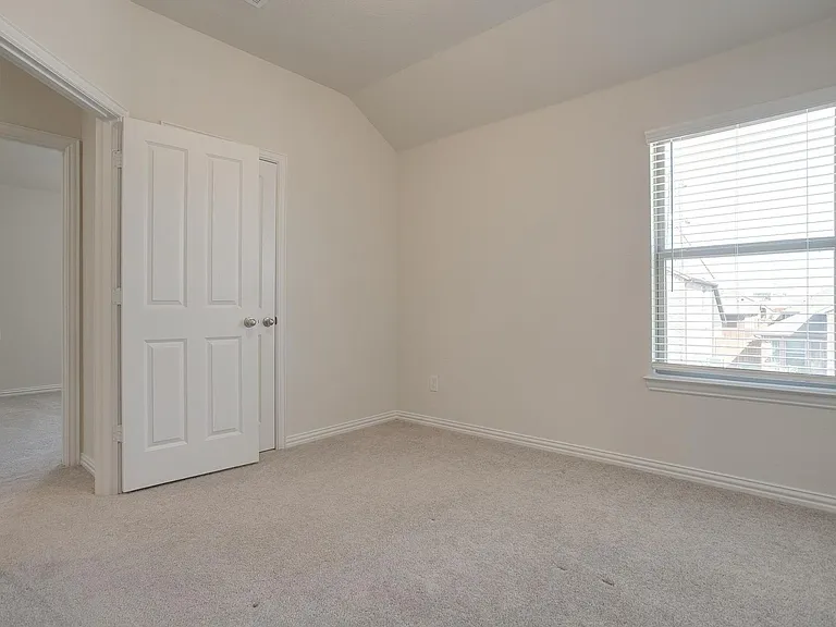 6721 Farsight Dr — Photo 18