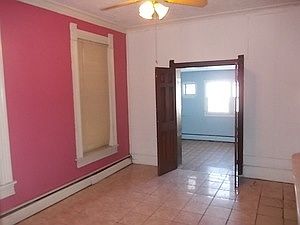 4th image of 2714 S 59th Ave