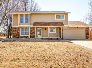 1001 W Queens St, Broken Arrow, OK 74012