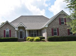 2456 Pleasant View Rd, Pleasant View, TN 37146