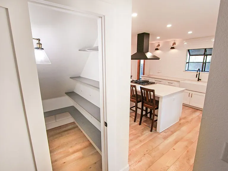 20351 Harvard Way — Photo 11
