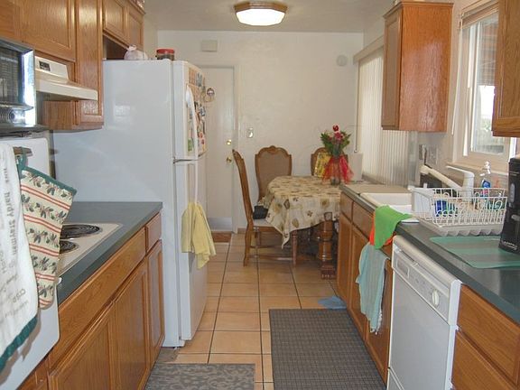 Galley Kitchen open at both ends