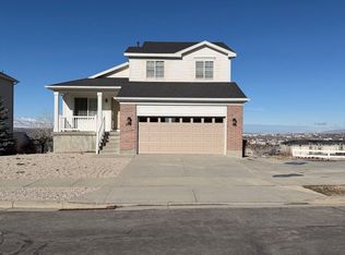 253 E Wayfield Dr, Draper, UT 84020
