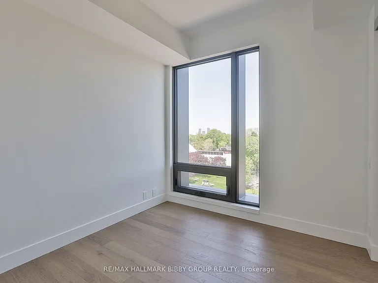 1414 Bayview Ave #506 — Photo 12