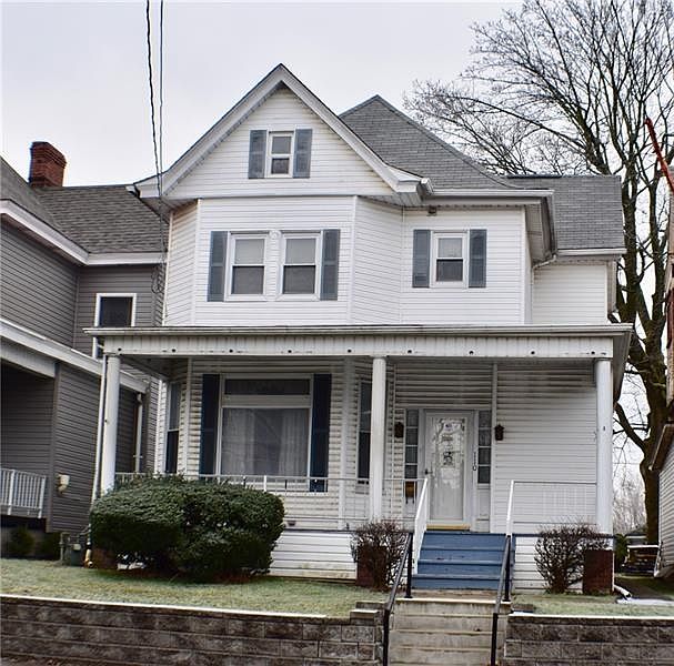 1st image of 110 N 1st St