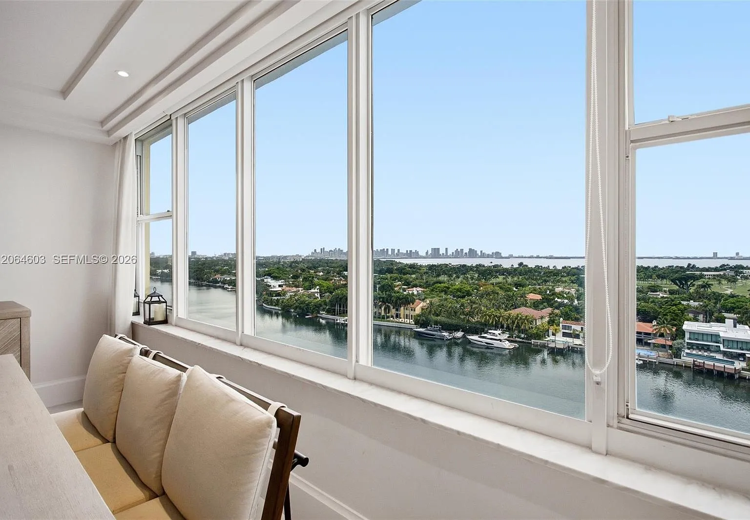 5600 Condo — Photo 4