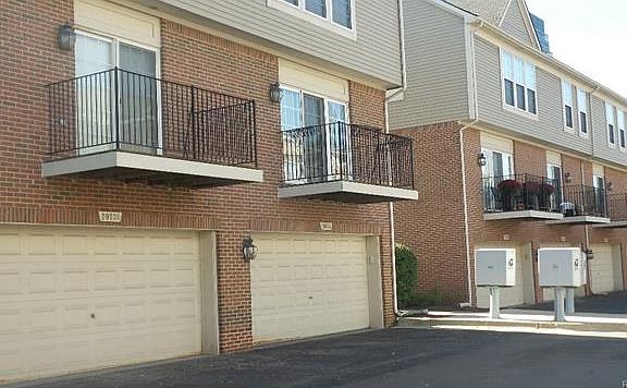 4th image of 20030 Boardwalk Blvd #1