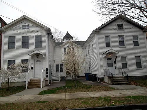 196 Foster St #C Photo 1