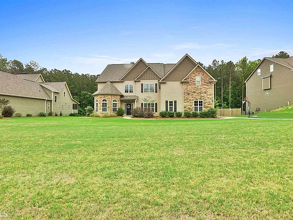 2nd image of 186 Drews Ridge Dr