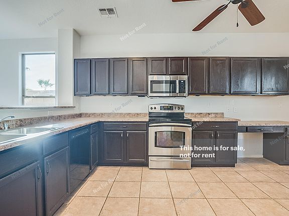 2nd image of 1300 E Ferrara Ct