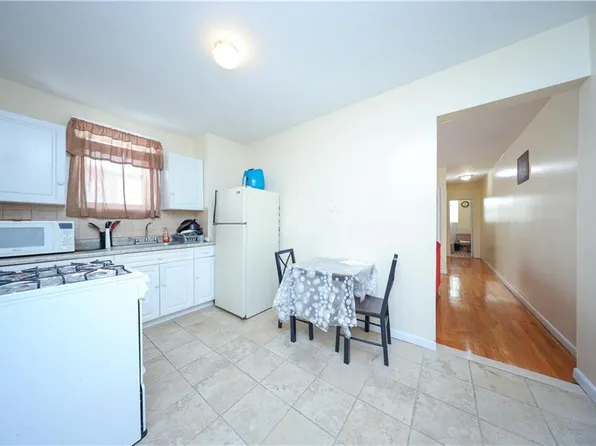 6915 14th Avenue image 6 of 30