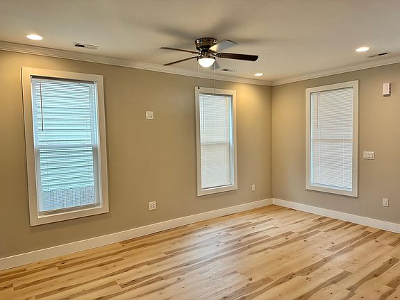 2nd image of 1407 Mechanicsville Tpke
