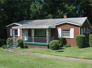 4727 Dawnalia Dr, Charlotte, NC 28208
