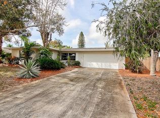 2004 39th St W, Bradenton, FL 34205