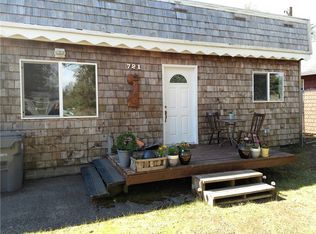 721 S Broadway St, Westport, WA 98595