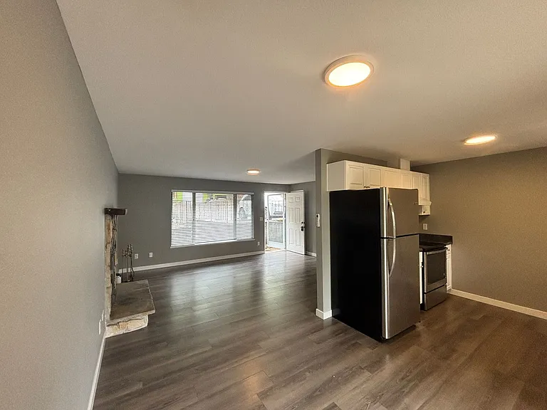 3550-3554 SW Beaverton Hillsdale Hwy — Photo 4