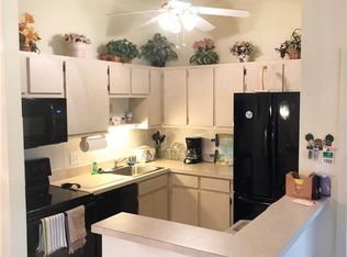 8021 S Woods Cir UNIT 5, Fort Myers, FL 33919