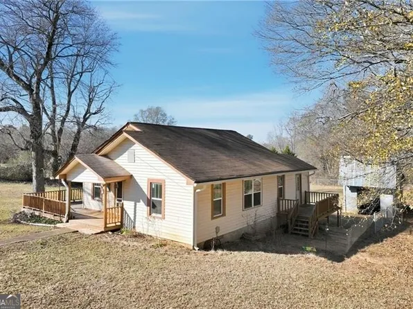 4052 Sutton Rd, Gainesville, GA 30506