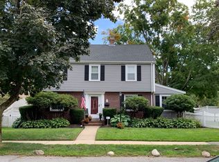 5 Burbank Rd, Medford, MA 02155