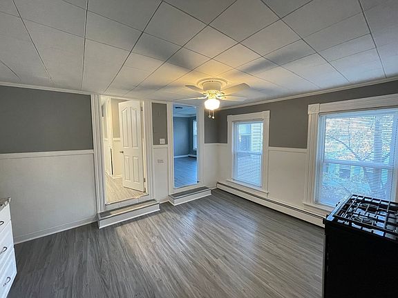 2nd image of 9 Broadway Unit 5