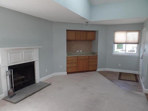 Entry to Living Room