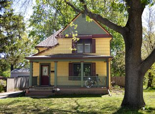 747 10th St, Nevada, IA 50201