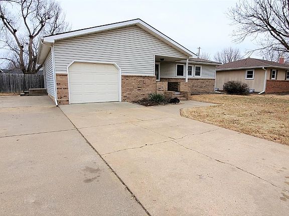 2nd image of 2303 S Ohio St