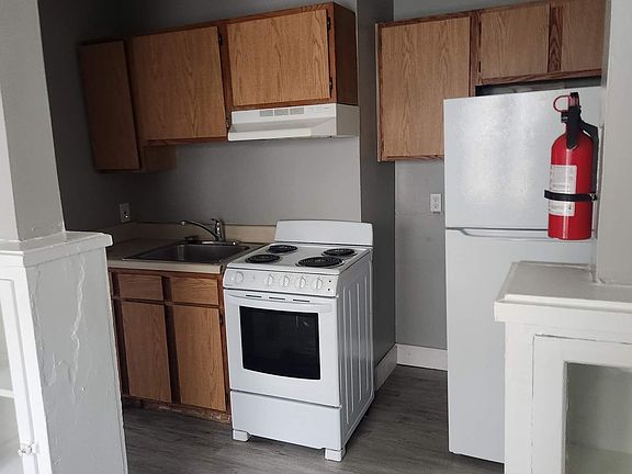 5th image of 3776 W 33rd St APT 36