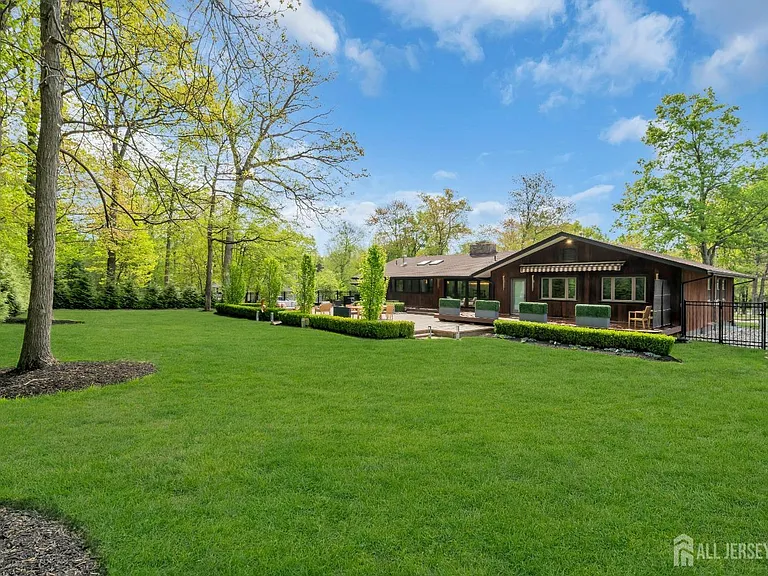 792 Partridge Dr — Photo 53