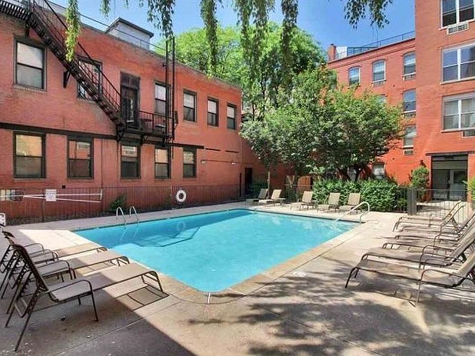 1st image of 222 Grand St APT 1G