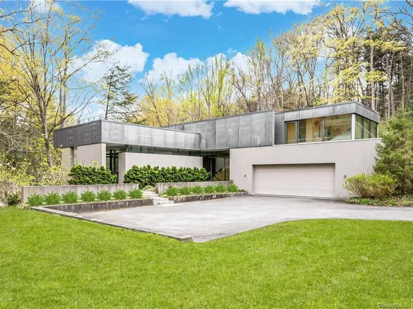 52 Valley Forge Road, Weston, CT 06883