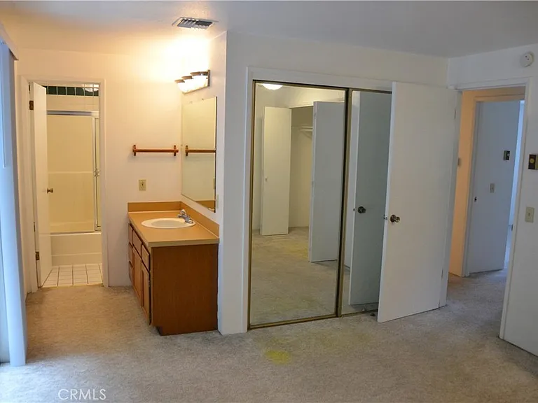 3700 Beazer Rd — Photo 14