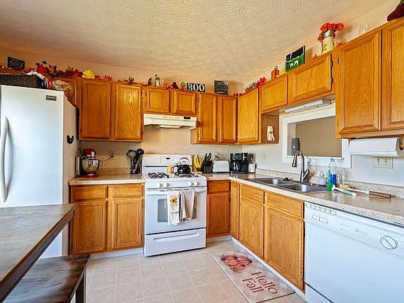 5th image of 5112 Bressler Dr
