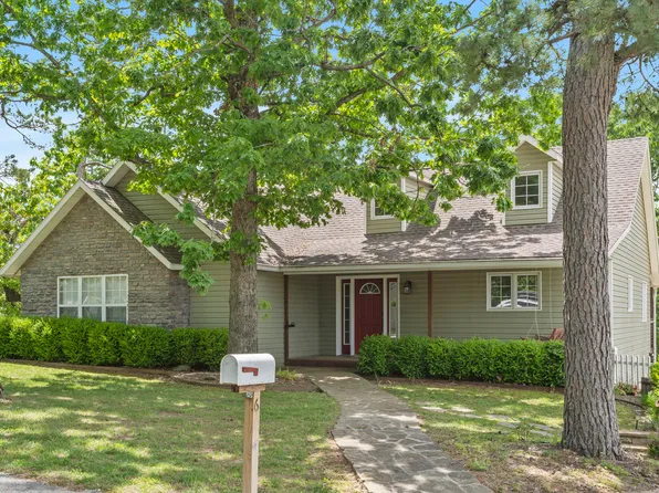 6 Acapulco Dr, Rogers, AR 72756