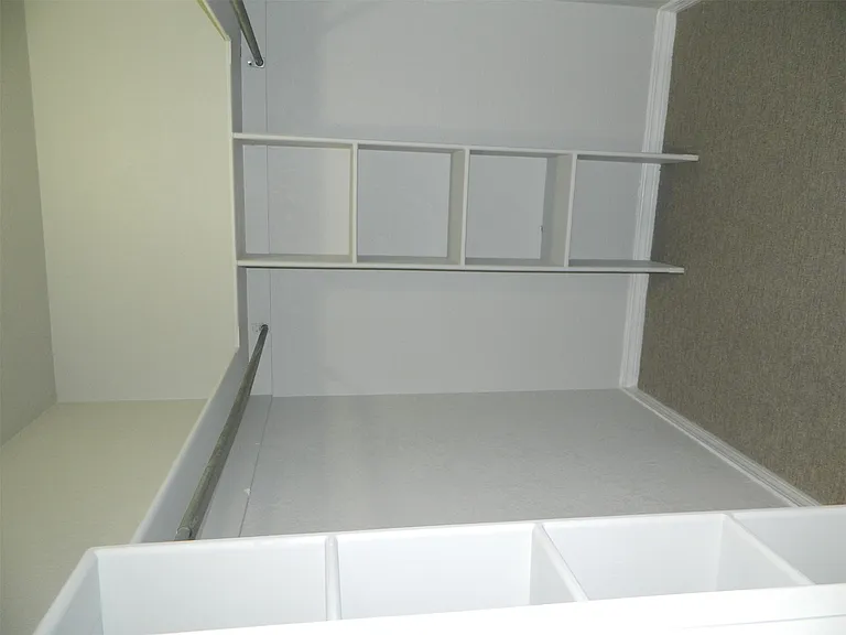 1302 W Exchange St — Photo 14