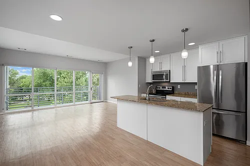 Floor plan E2
