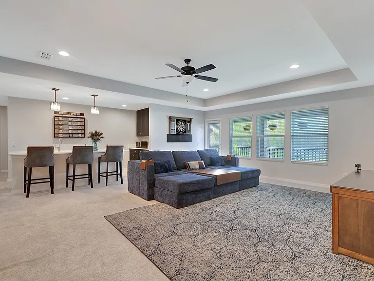19335 Eagle Creek Ln — Photo 35