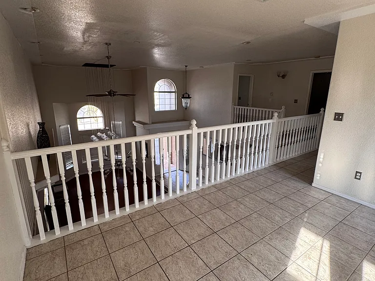 12176 Dos Rios Dr — Photo 8