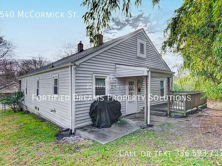 1540 McCormick St — Photo 19