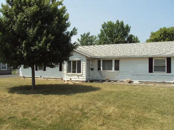 502 W Park St, Thomasboro, IL 61878