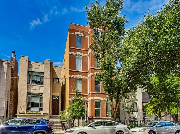 1702 W Erie St APT 2, Chicago, IL 60622