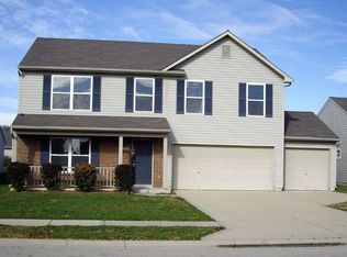 2222 Rolling Hill Ct, Columbus, IN 47201