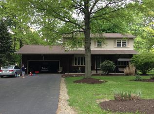 4950 Logan Arms Dr, Youngstown, OH