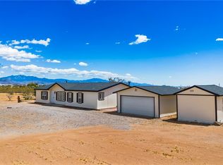 6994 W Shipp Dr, Golden Valley, AZ 86413